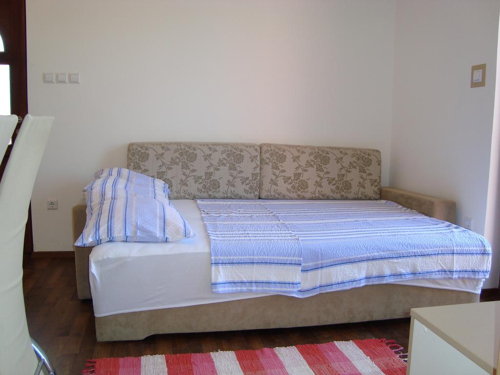 Apartments Josip Pinezići Pokoj fotografie